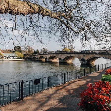 Central Modern Flat For 4-6 & Dedicated Parking Henley-on-Thames Extérieur photo